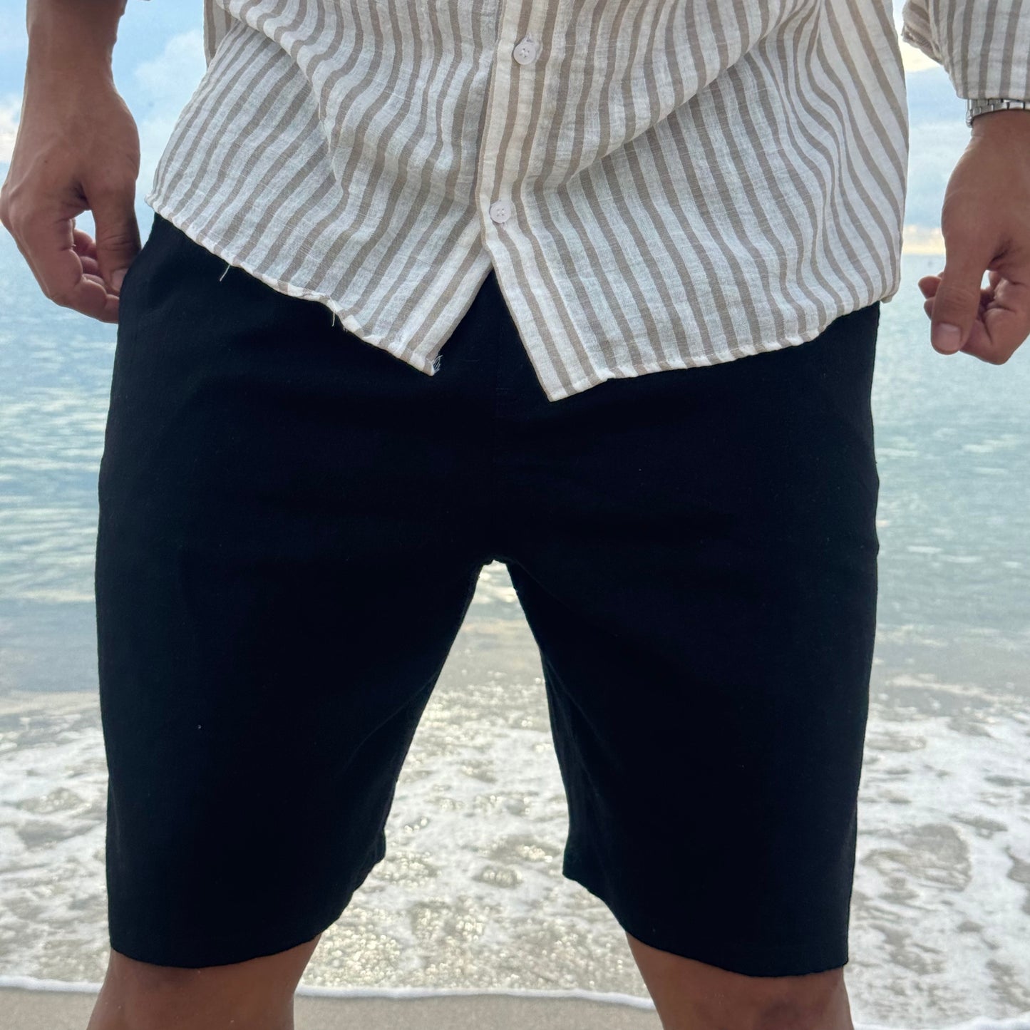 Como Black Linen Shorts