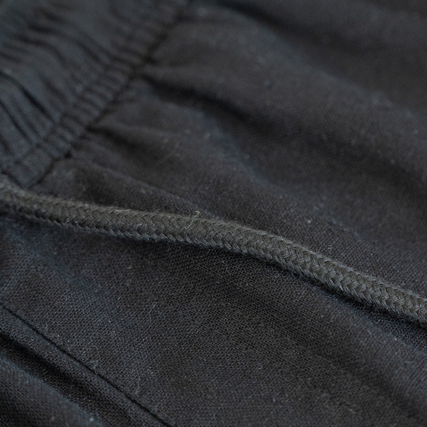 Como Black Linen Shorts